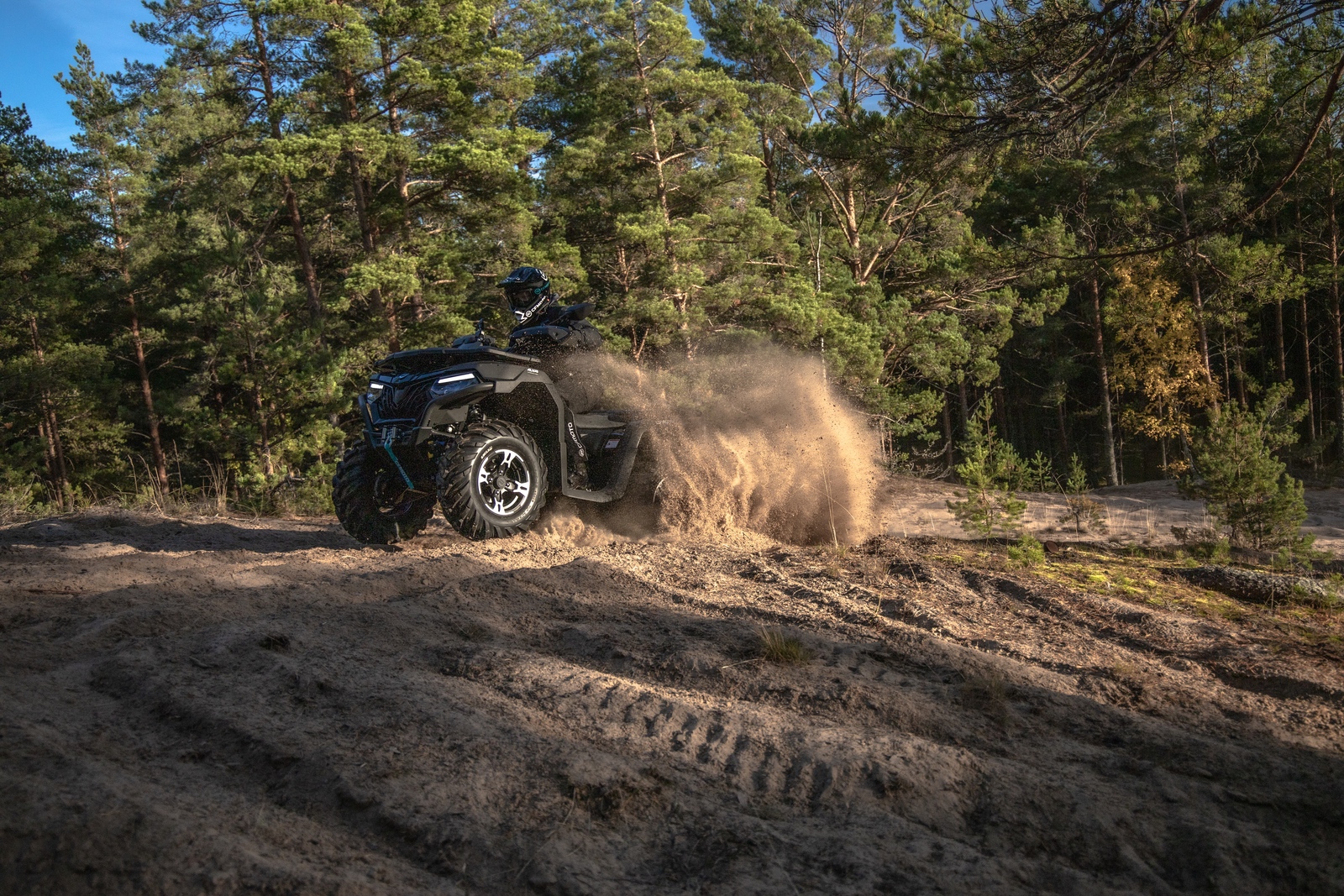 картинка CFORCE 600 EPS ПРОДВИНУТЫЙ CFORCE 600 Advanced EPS 