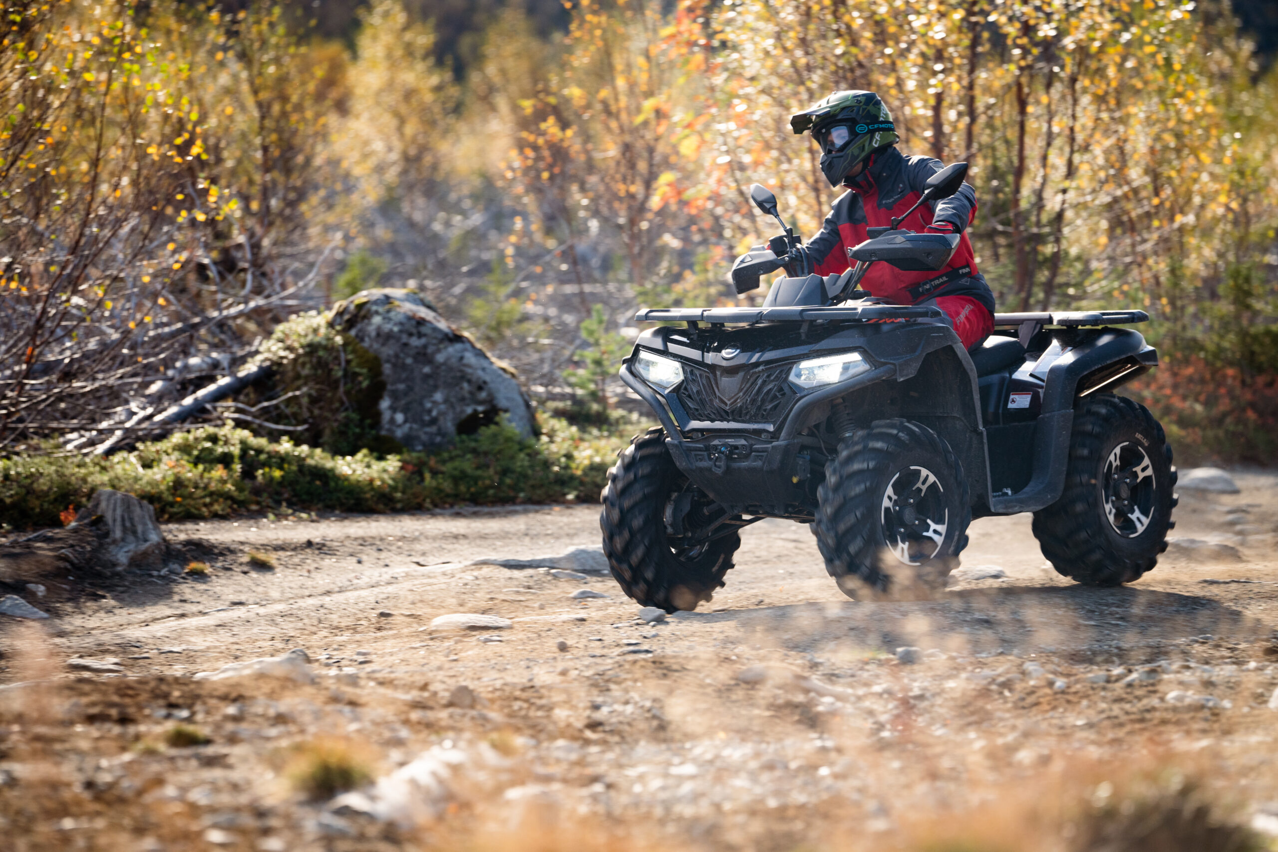 картинка CFORCE 600 EPS ПРОДВИНУТЫЙ CFORCE 600 Advanced EPS 