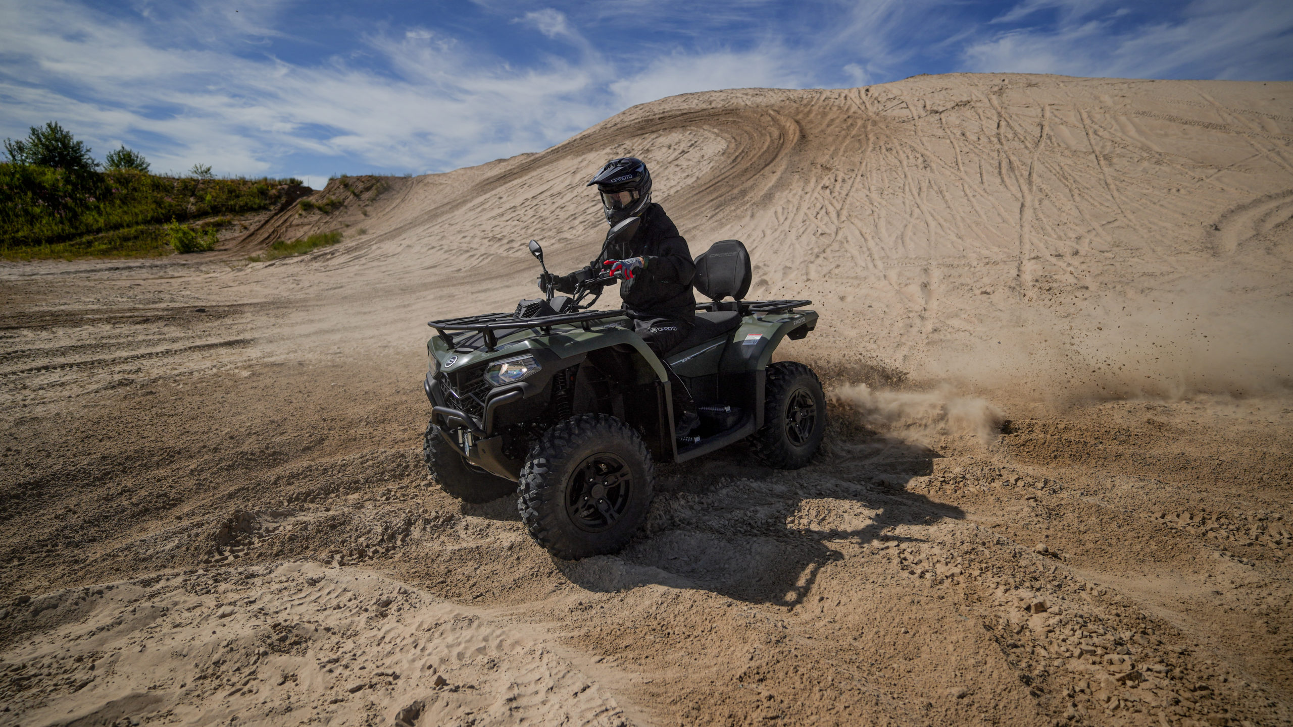 картинка CFMOTO CFORCE 400L EPS 