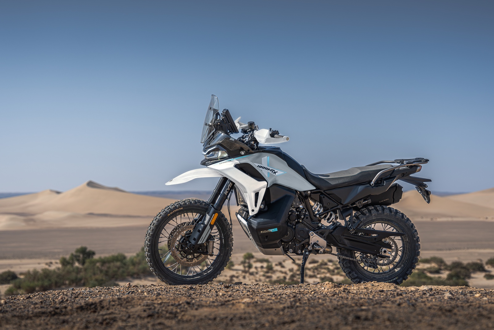 картинка CFMOTO 1000MT-X Спорт (1000MT-X Sport) 
